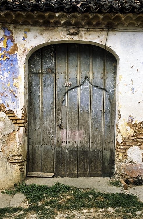 Doorway image 0